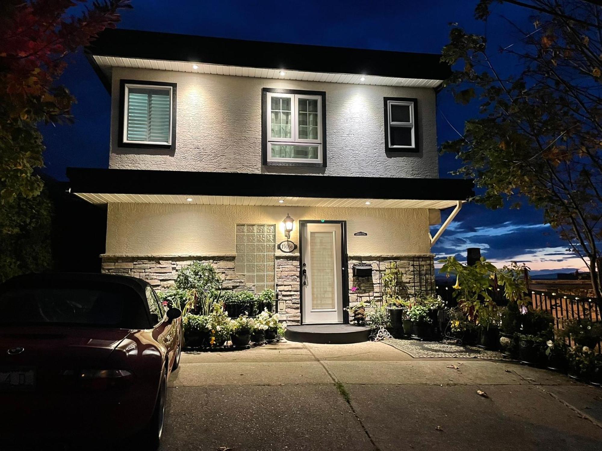 Donna'S Bed & Breakfast White Rock Exterior photo